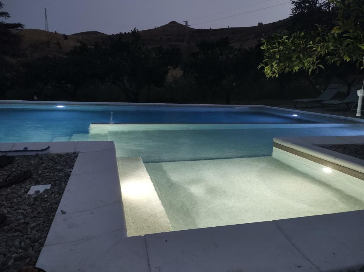 Villa La Cucullera กาตันซาโร ภายนอก รูปภาพ