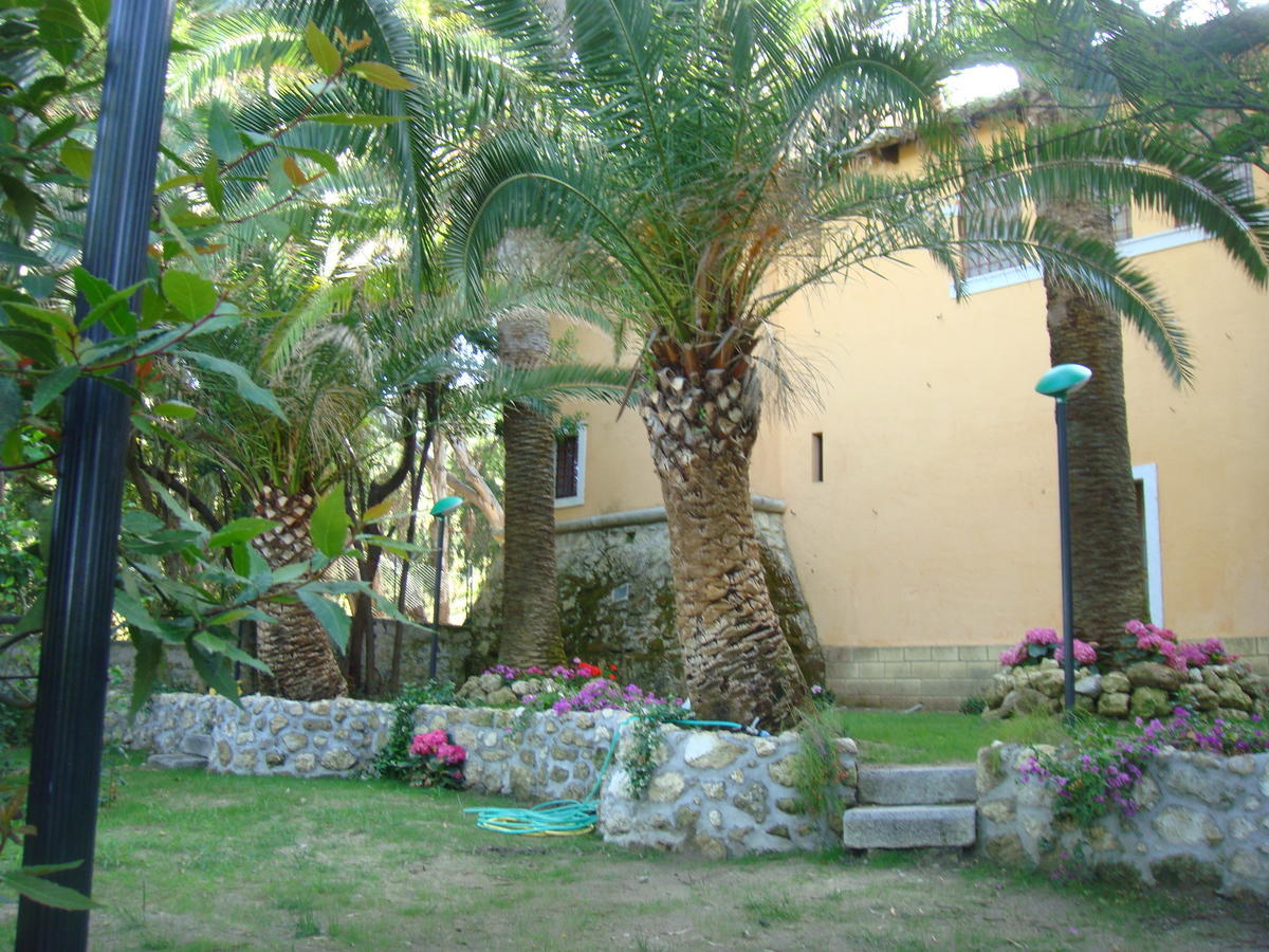 Villa La Cucullera กาตันซาโร ภายนอก รูปภาพ