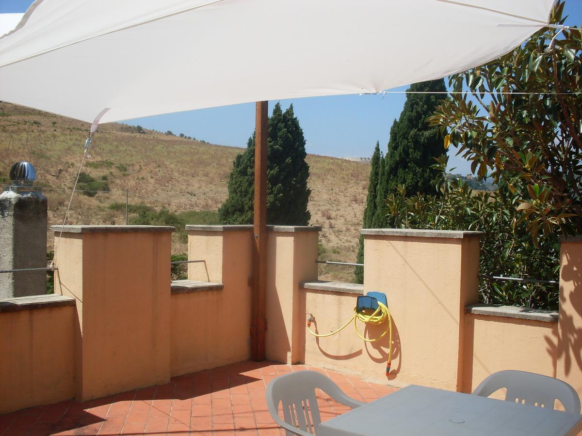 Villa La Cucullera กาตันซาโร ห้อง รูปภาพ