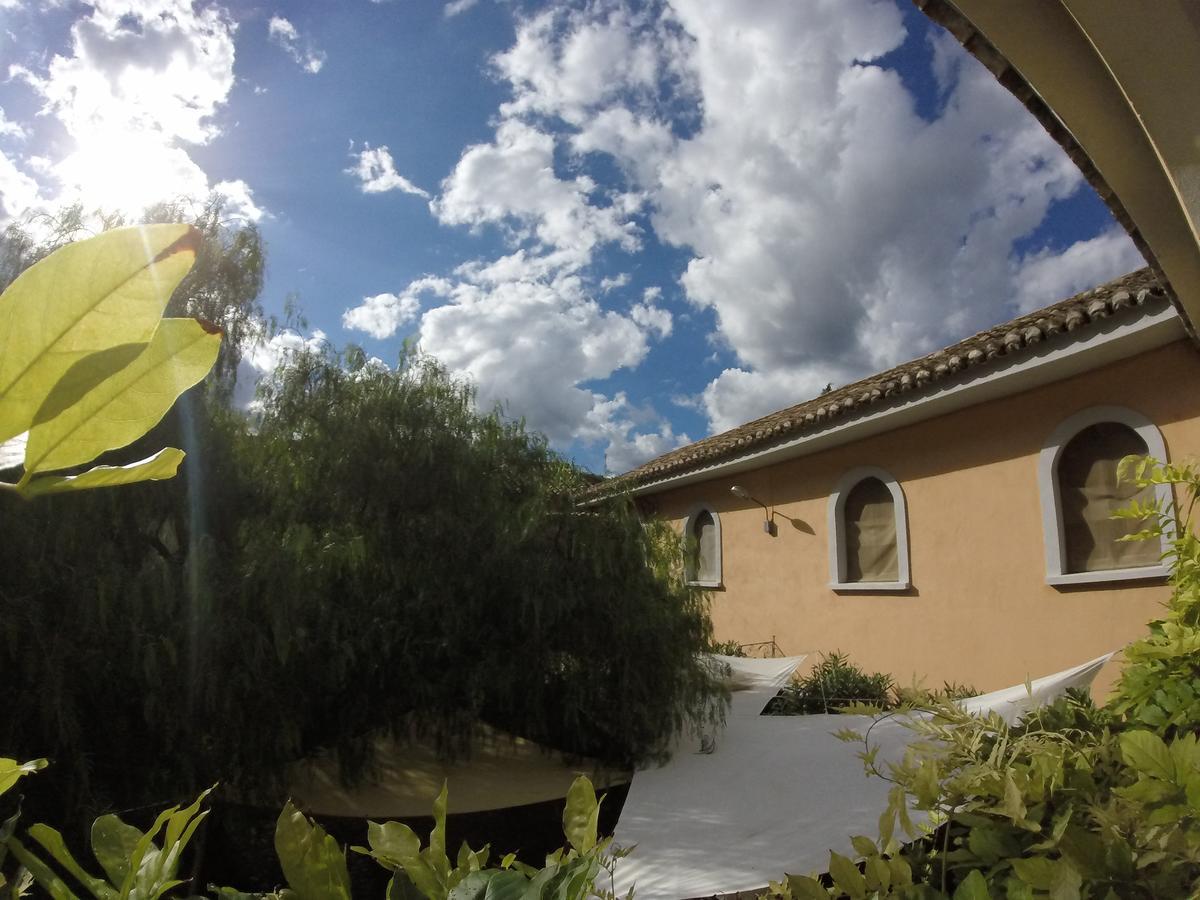 Villa La Cucullera กาตันซาโร ภายนอก รูปภาพ